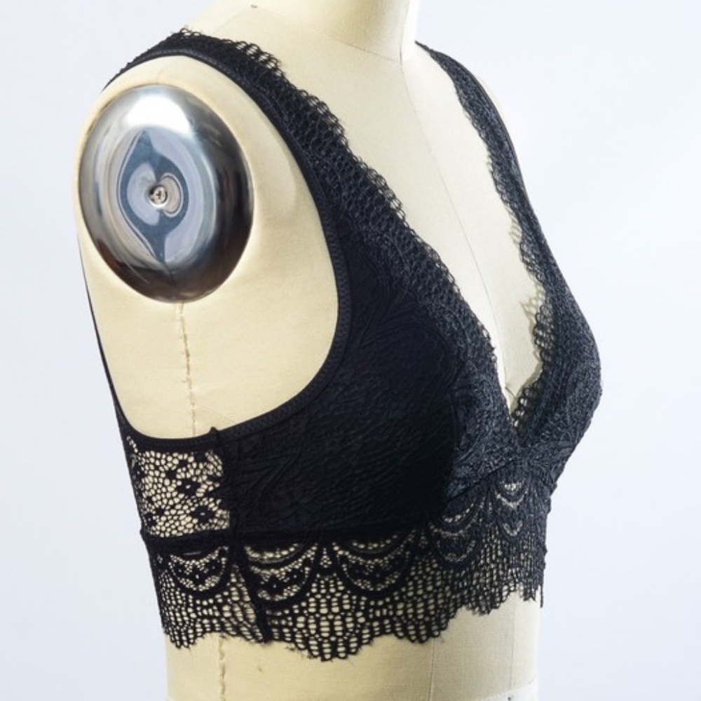 Plunge Alencon Lace Bralette - Picture 7 of 7